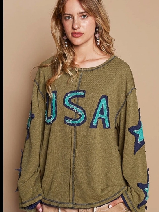POL Tops - POL Appliqué Sweatshirt